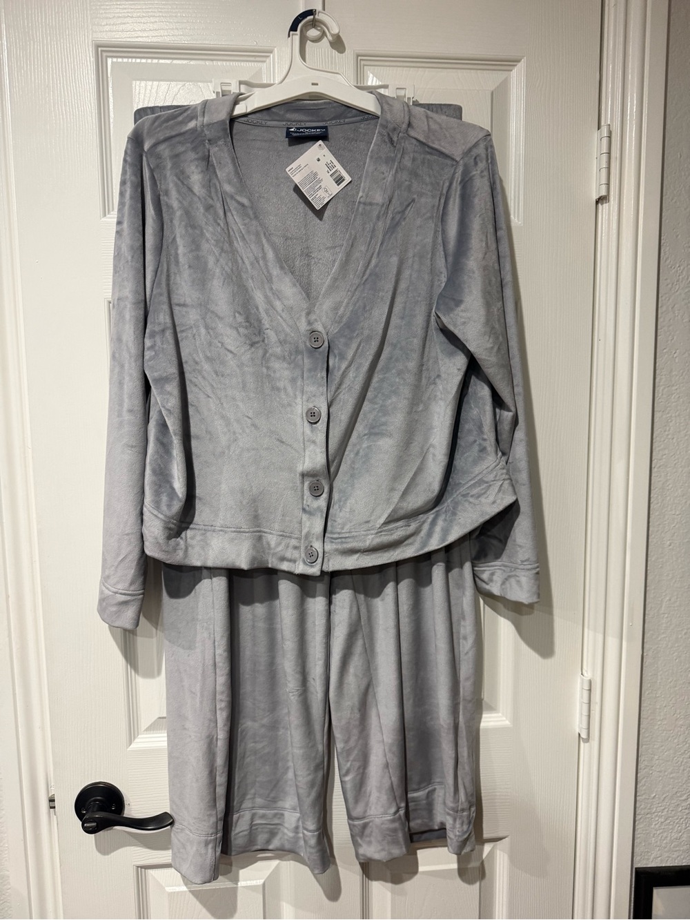 Women's Gray Button-Front Velour Cardigan & Pants Set size XL NWT
